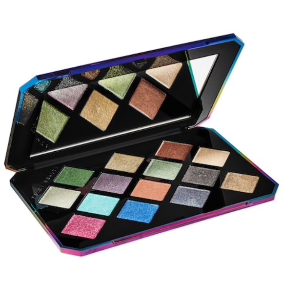 Fenty Beauty Other - Fenty Beauty Galaxy Palette